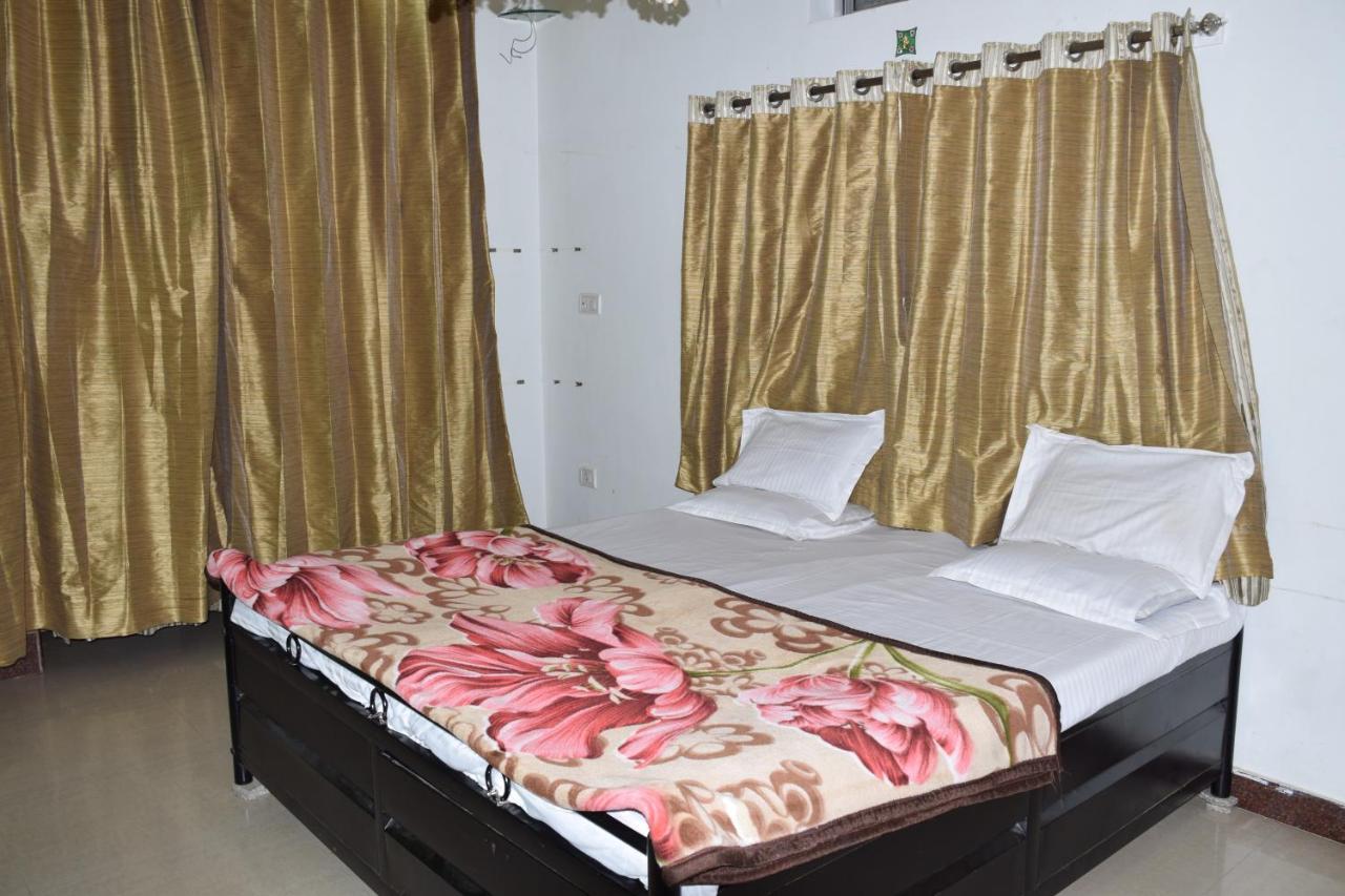 Hotel Deep Valley เมาท์อาบู ภายนอก รูปภาพ