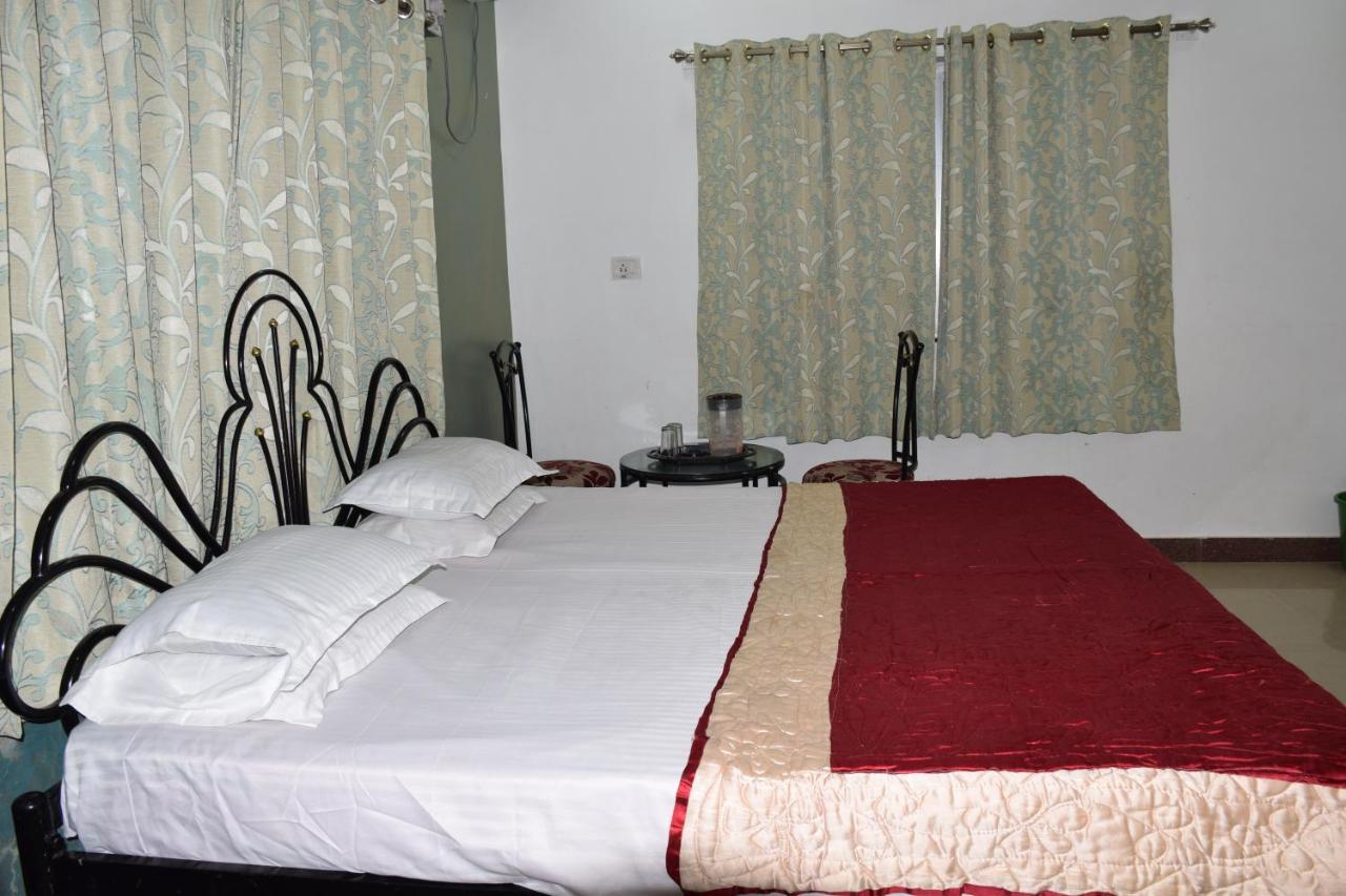 Hotel Deep Valley เมาท์อาบู ภายนอก รูปภาพ