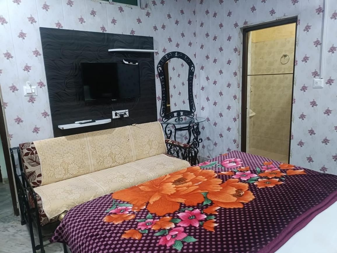 Hotel Deep Valley เมาท์อาบู ภายนอก รูปภาพ